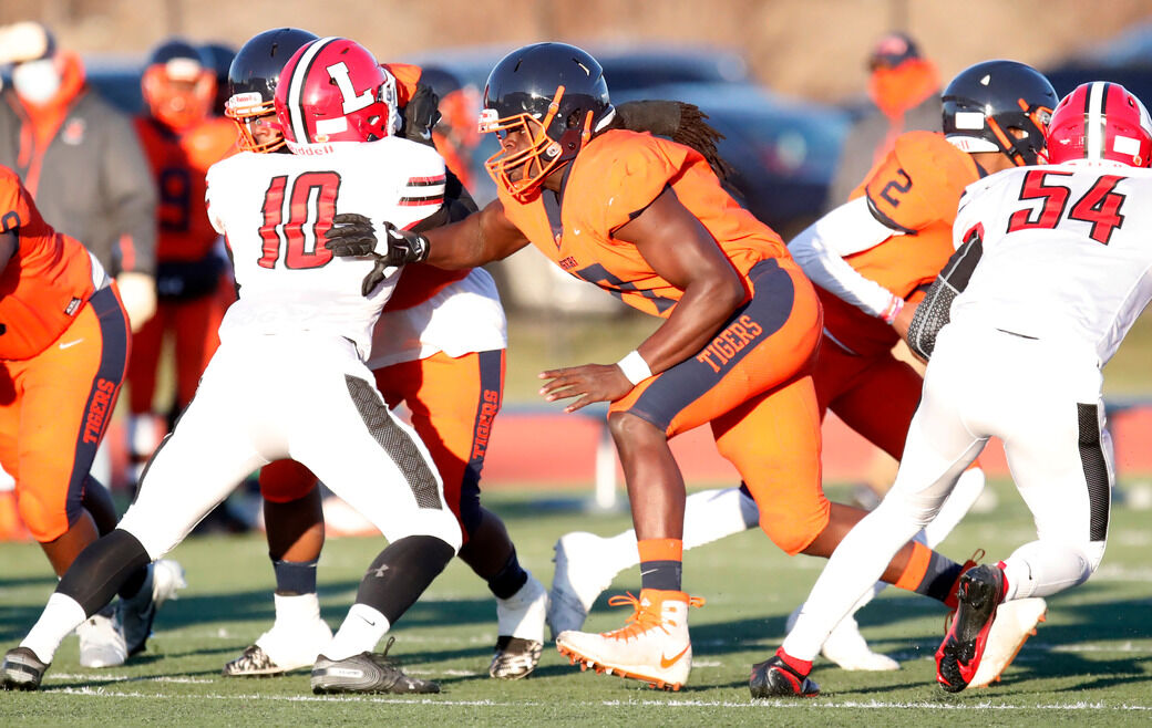 Bennett Lancaster Football
